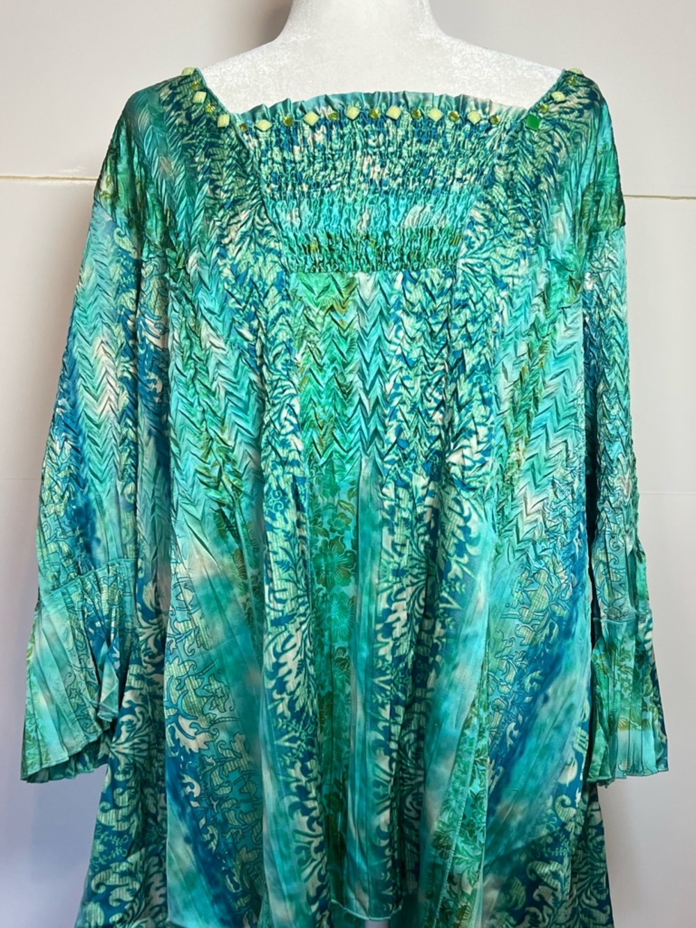 Laura Ashley Boho Blouse XL Smocked Green Flowy Cottagecore